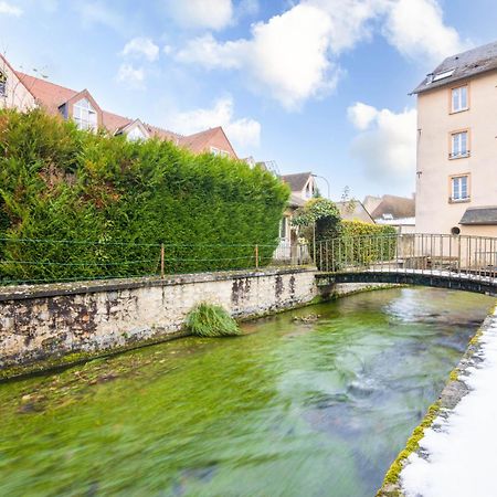 Studio Chaleureux A Etampes, France Екстериор снимка