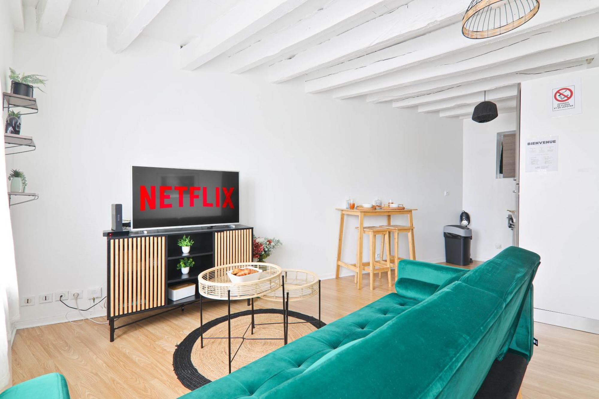 Studio Chaleureux A Etampes, France Екстериор снимка